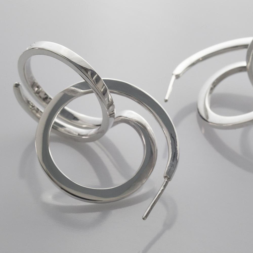 Aretes Bucle Corto